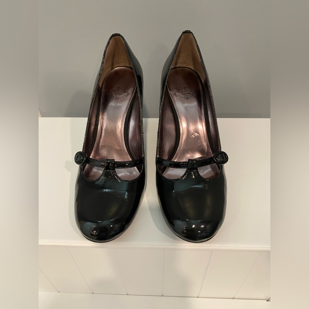 Circa Joan & David Black Patent Leather Pumps